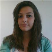 Neolaureata in Lingue e Letterature straniere impartisce lezioni di spagnolo